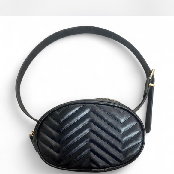 Black Belt Bag - Picture 1 of 6